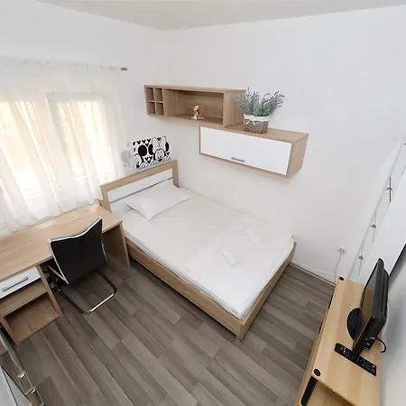 別荘 House Floreani *